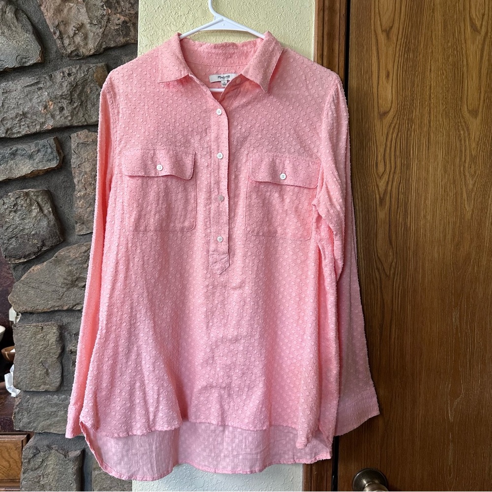 Madewell Women's Peach Long Sleeve Blouse size Medium Front Pockets
